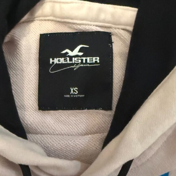 Hollister Los Angeles Logo Hoodie - Picture 2 of 5